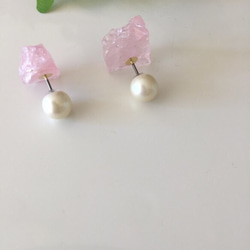 櫻花色 天然瑰晶製耳針 第3張的照片