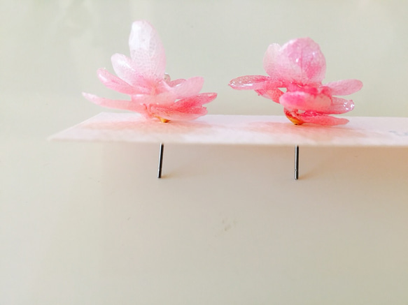 繡球花耳環～Hitotsubu～《Pink Gradation》 第5張的照片