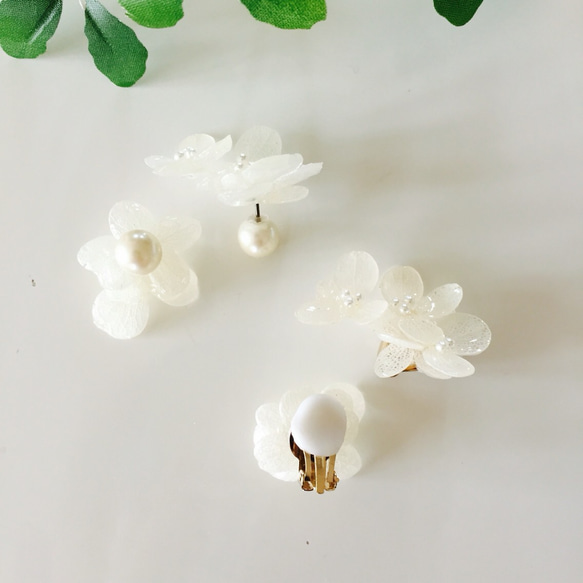 繡球耳環或耳環～繡球花系列～《白色》 第5張的照片