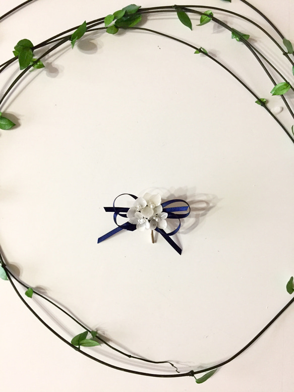 小馬鉤繡球花和絲帶 第2張的照片