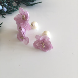 【Creema限定】紫陽花の花たっぷりピアス　　ラベンダー 3枚目の画像