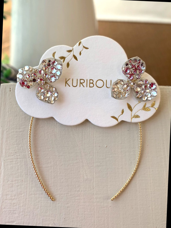 施華洛世奇和保留的繡球花耳環 第3張的照片