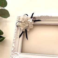 [Creema Limited] 白色繡球花和緞帶胸針 第3張的照片