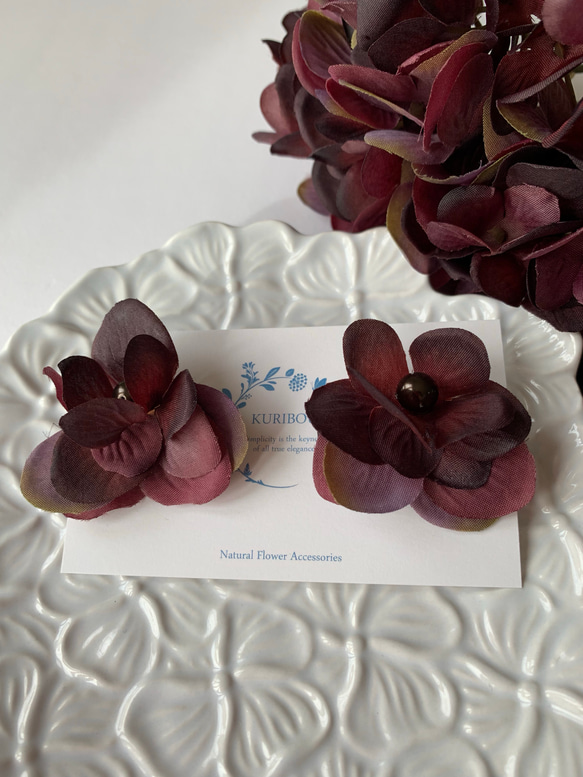 【Creema限定クリスマス2020】hydrangea pierce〜wine red〜 3枚目の画像