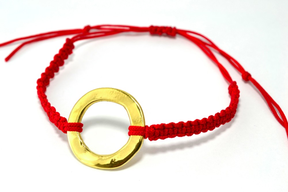 Bracelet (red)