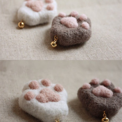 猫爪 ストラップ 羊毛フェルト ブローチ 可愛い 2枚目の画像