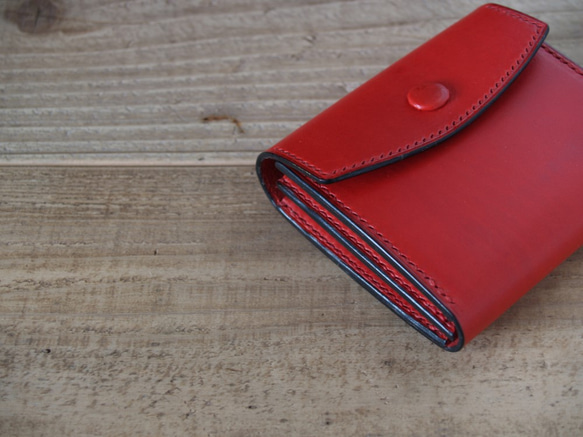 【オーダーメイド】コンパクト財布　イタリア高級ヌメ革　ミネルバリスシオ【赤】 4枚目の画像
