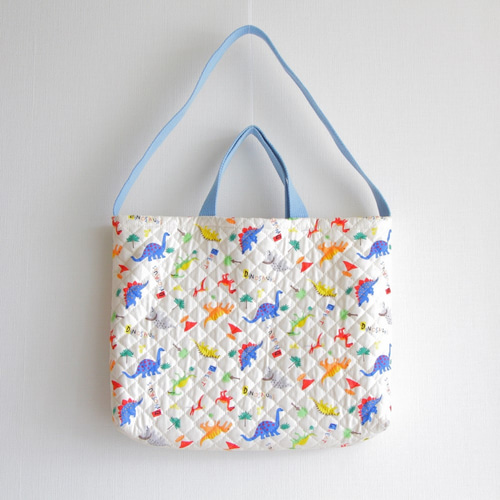 恐竜 ダイナソー 刺繍生地 ヌビ キルト キルティング レッスン