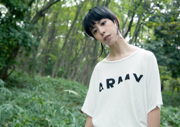 ARMY T-SHIRTS 第1張的照片