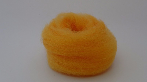 自然素材エコクラフト　羊毛　シープヘアー　no,17  ソフトオレンジ 1枚目の画像