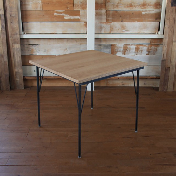 カフェテーブル　オーク無垢突板 3枚目の画像