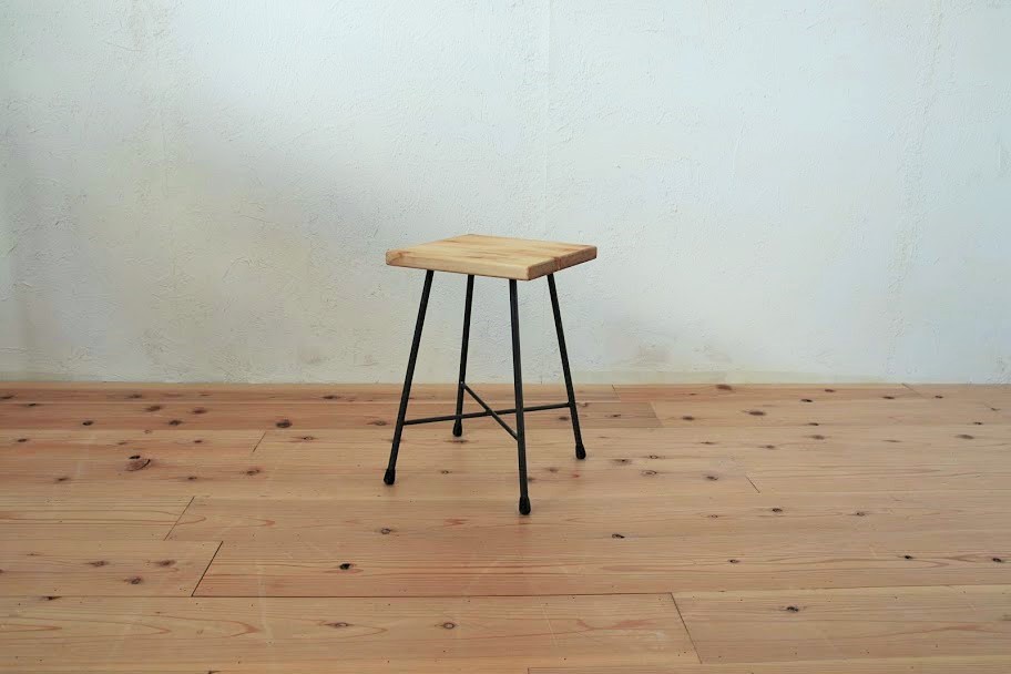 【送料無料】【パイン材】MULTI STOOL LOW-SIKAKU-/スツール/アイアン/木/インテリア