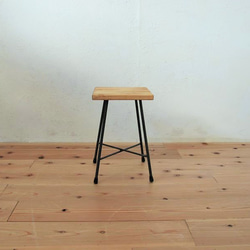 【送料無料】【PINE】MULTI STOOL LOW-SIKAKU-/スツール/パイン材/アイアン 2枚目の画像