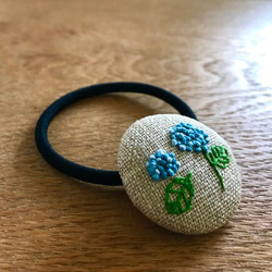 再販:アジサイ_刺繍ヘアゴム_麻 2枚目の画像