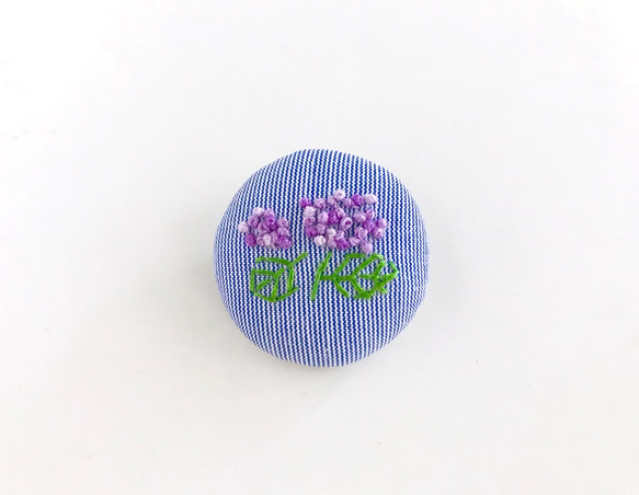 再販：アジサイ_刺繍ブローチ_ピンストライプ 1枚目の画像