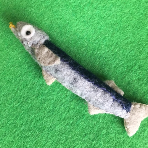 焼き魚［秋刀魚］ その他置物 tarcois 通販 4187847｜Creema