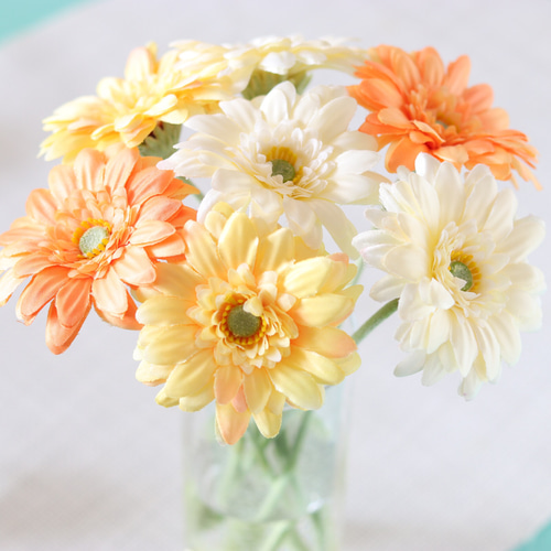 【値下げ】ガーベラとオレンジ芍薬のビタミンカラーリース　造花　レモン　イエロー 値下げ】ガーベラとオレンジ芍薬のビタミンカラーリース 造花