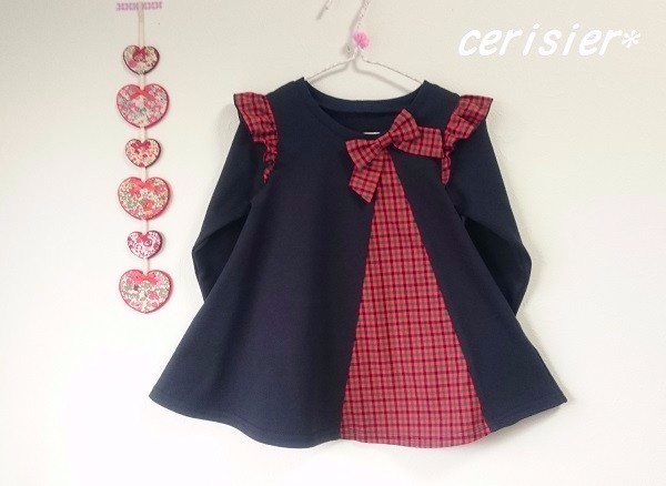110㎝　半袖Tシャツ　ファミリア　新品　女の子　リボン　かわいい 110サイズ】ファミリア風☆フリルリボンカットソー 子供服
