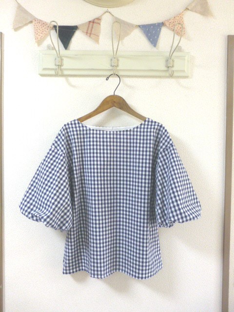 アオ　チェック柄　コットン100％　バルーン袖ブラウス　ML