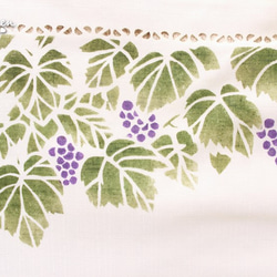 ブドウの型染めランチョンマット紫 2枚目の画像