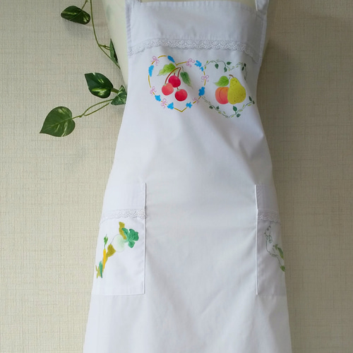 果物と野菜を手描き白いエプロン エプロン 結友 通販 5350336｜Creema