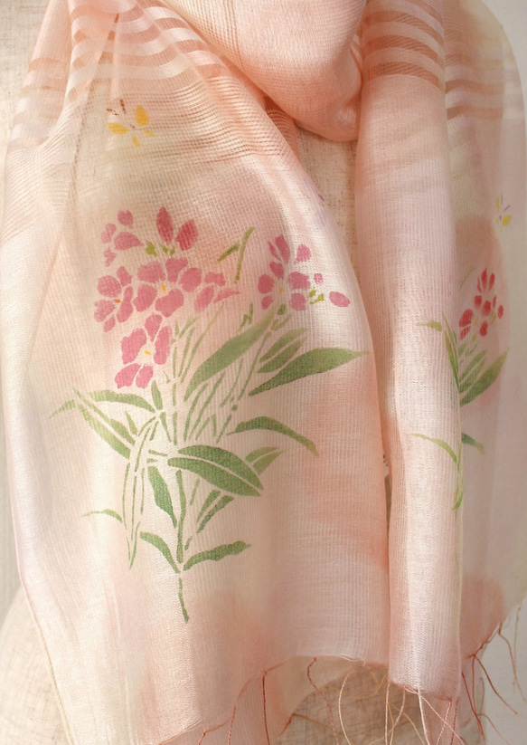 小花の型染めストールピンク 3枚目の画像