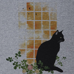 佇む黒猫 ワンピースTee　窓辺SUNSET（ヘザーグレー） / R030-O-GR 2枚目の画像