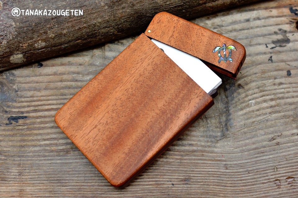 木製名刺入れマホガニー【ホヌ】 4,675円