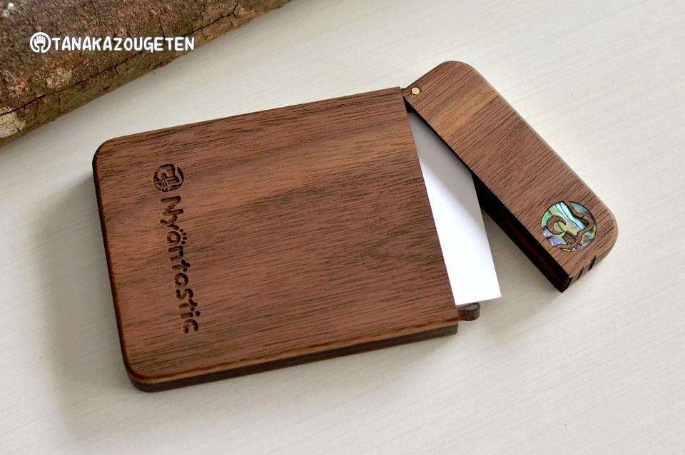 木製名刺入れ ウォールナット　【Nyantastic】