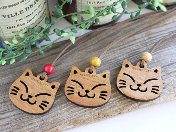 猫の首飾り（木製） ネックレス・ペンダント tanakazougeten