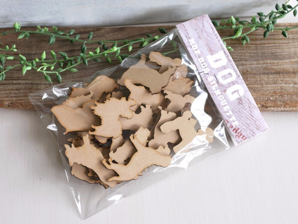 [材質：MDF] 狗狗裝飾件 小號 36件 第3張的照片
