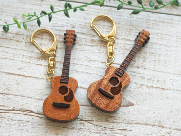 木吉他鑰匙扣 第2張的照片