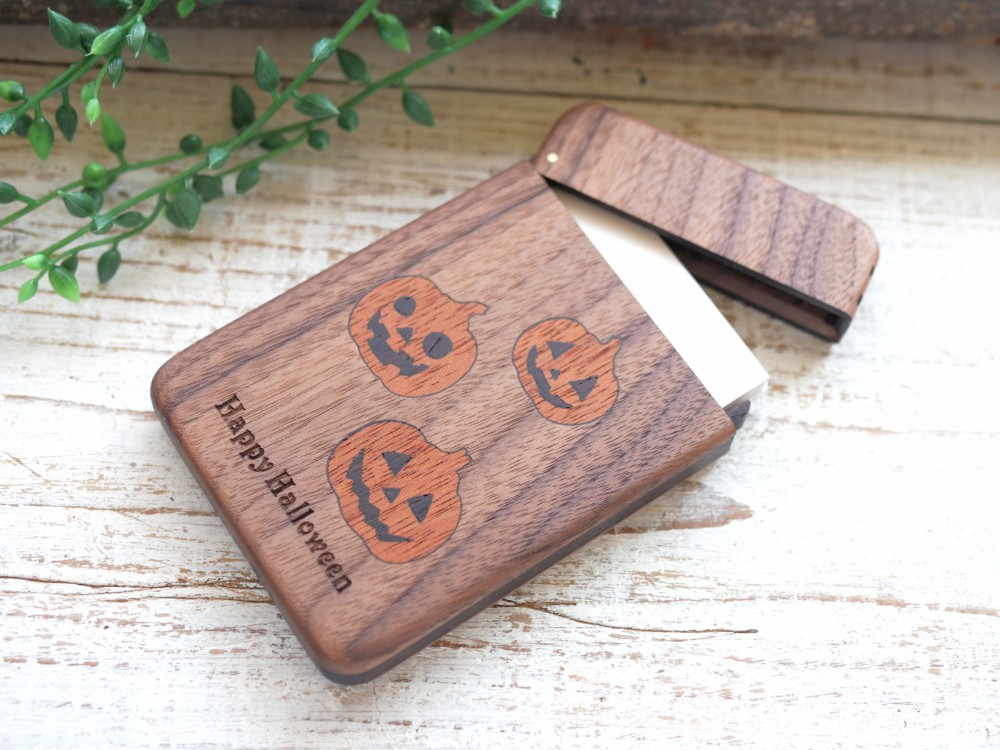 木製名刺入れ『Happy Halloween』ウォールナット