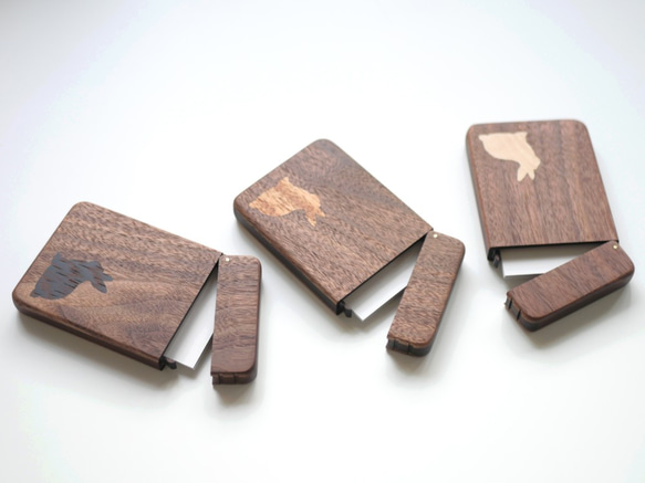 木製名刺入れ　『うさぎ』 3枚目の画像
