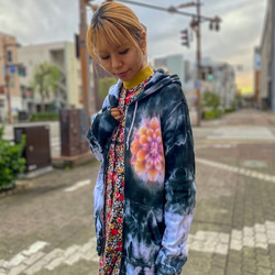 帥氣染色的最新作品！ ！！紮染 Mandala Hoodie ☆ M size 黑色 HD12-47 第5張的照片