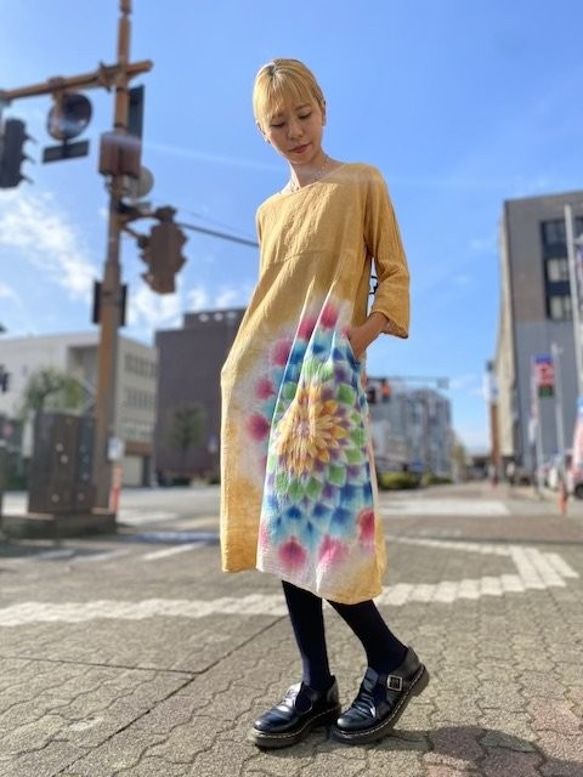帥氣染染的最新作品!! 超級流行的新款長袖連衣裙 Gohonzon HD12-82 柔和的赭色背景 第2張的照片