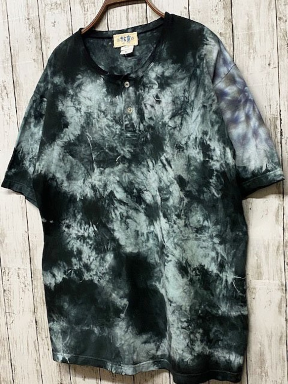 タイダイ染め ヘンリーネックTシャツ　XLサイズ　曼荼羅　ブラック 　ムラ染め　Hippies Dye HD14-52 2枚目の画像