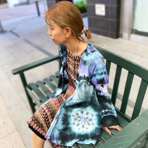 タイダイ カーディガン ブルー系 ムラ染め 美しい曼荼羅模様 タイダイ染め カーディガン ブルー系ムラ染め 美しい曼荼羅模様