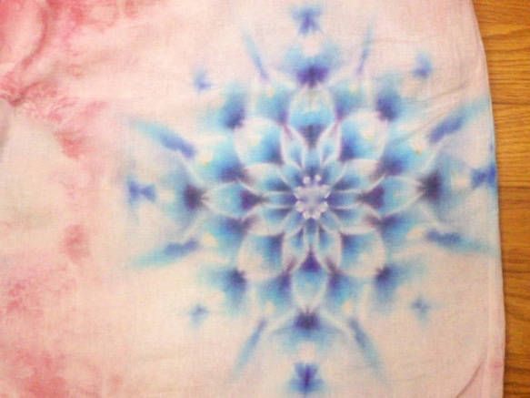 タイダイ　絞り染め　曼荼羅　スカート♪優しい上品なモーブピンクをムラ染め♪落ち着いた色彩で華やかな大曼荼!!HD7-70 6枚目の画像