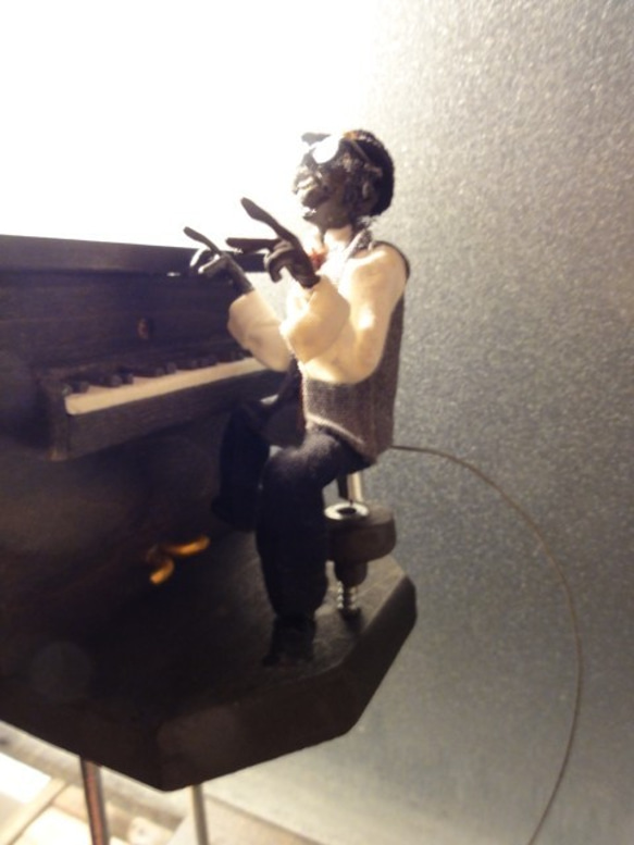 jazz・・・バランス人形　ヤジロベー 　piano 03 4枚目の画像