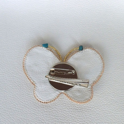 ビーズ刺繍 * 蝶のブローチ　向日葵の 4枚目の画像