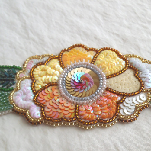 ビーズ刺繍 牡丹