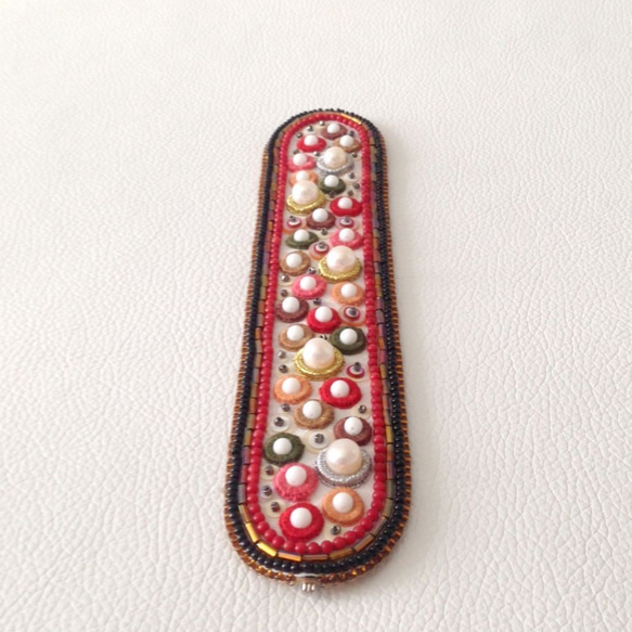 【beads embroidery】 red dot simple bracelet 第2張的照片