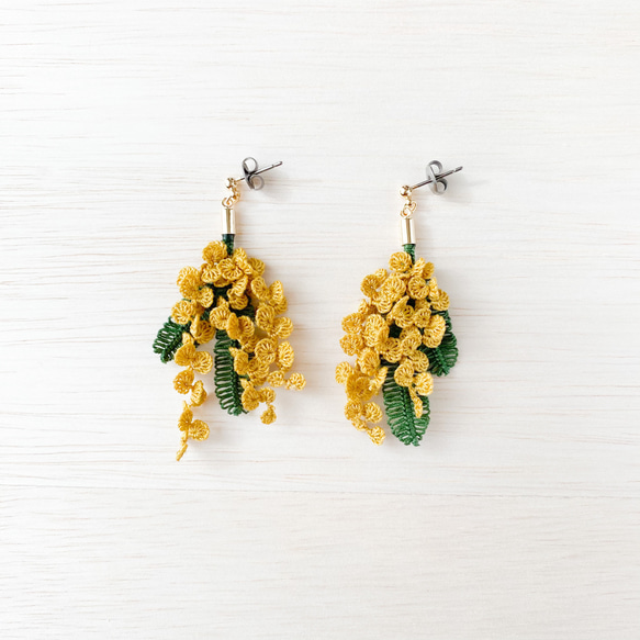 タティングレース✳︎ミモザのスワッグのピアス ピアス（スタッド・一