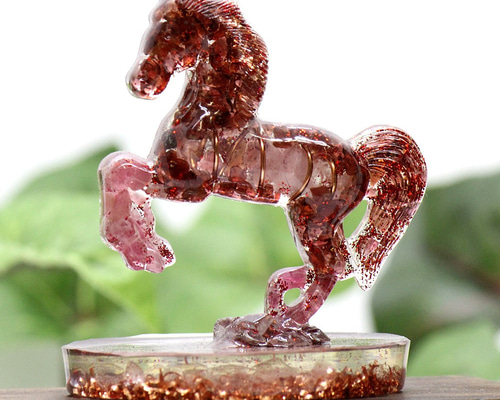 ピンク珊瑚彫刻-馬（置物） ピンク珊瑚彫刻-馬（置物） ピンク珊瑚彫刻-馬（置物）