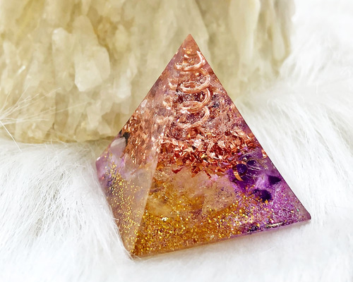 ミニピラミッド型オルゴナイト シトリン＆アメジスト その他置物 毘殊  