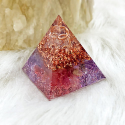 オルゴナイト 猫ちゃんの小物入れ ムーンストーンバイオタイト 猫の日に！【1点もの】猫 オルゴナイト ムーンストーン 置物 その他