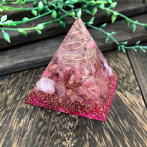 癒しのオルゴナイト❤️インカローズ＋ピンクトルマリンのハート型♡ 癒しのオルゴナイト❤️ピンクトルマリン＋ソープストーンの