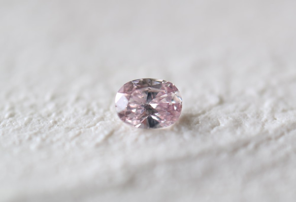 天然ピンクダイヤモンド/オーバルカット指輪 2枚目の画像