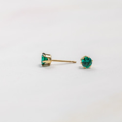 【birthstone/14kgf】誕生石ピアス 5月 emerald 2枚目の画像